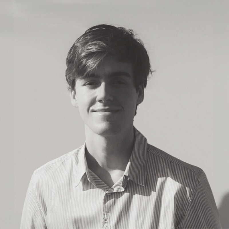 Ricardo Martínez Díez - Spezialist für digitales Marketing und Design